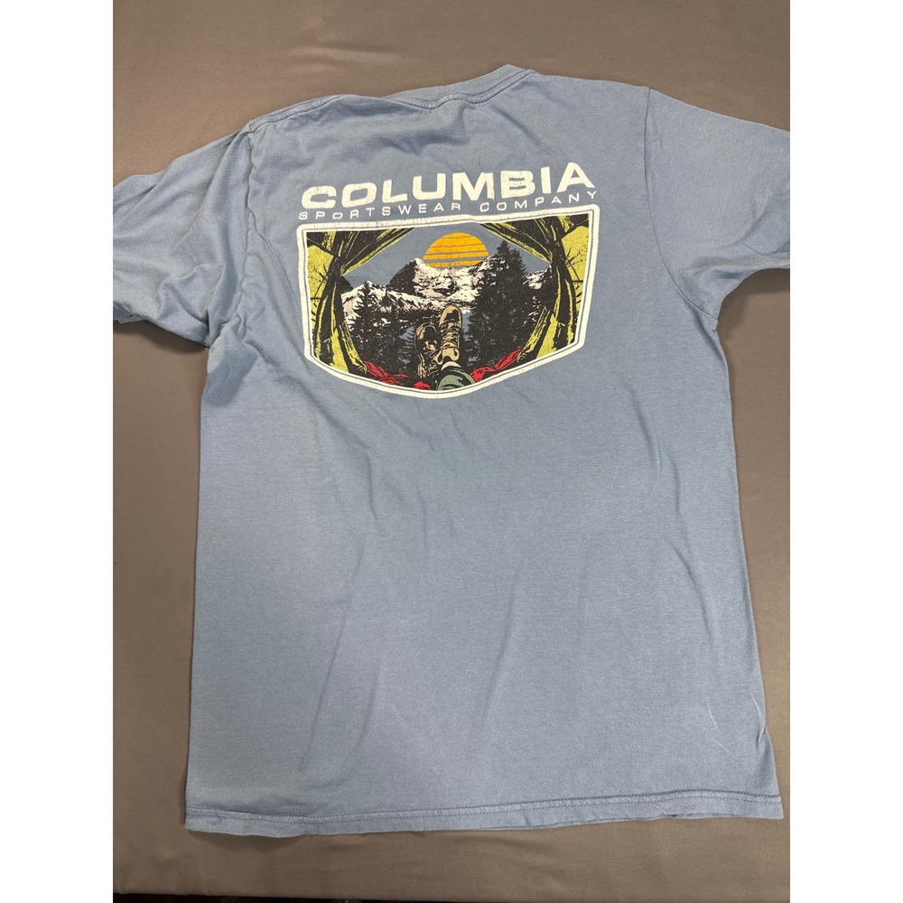 Columbia Mens Blue Graphic T-Shirt Mountain Tent Camping Scene Size M - Picture 8 of 8